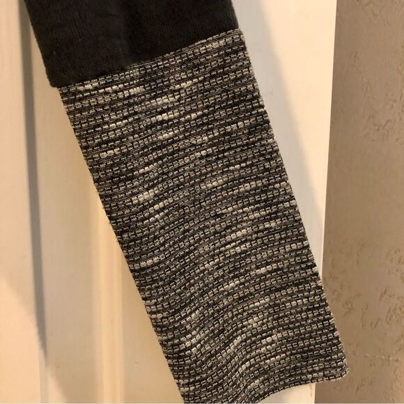 NWT Avalanche Cowl Gray Sweater Size Medium - Picture 5 of 15